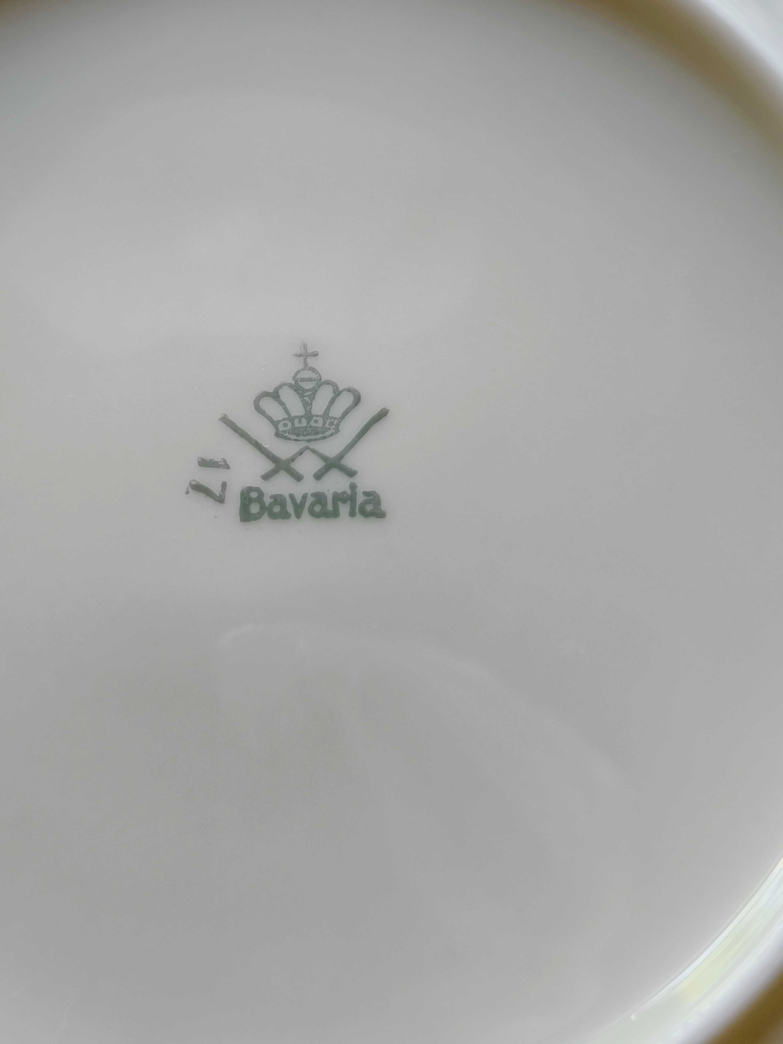 Чинии за хранене