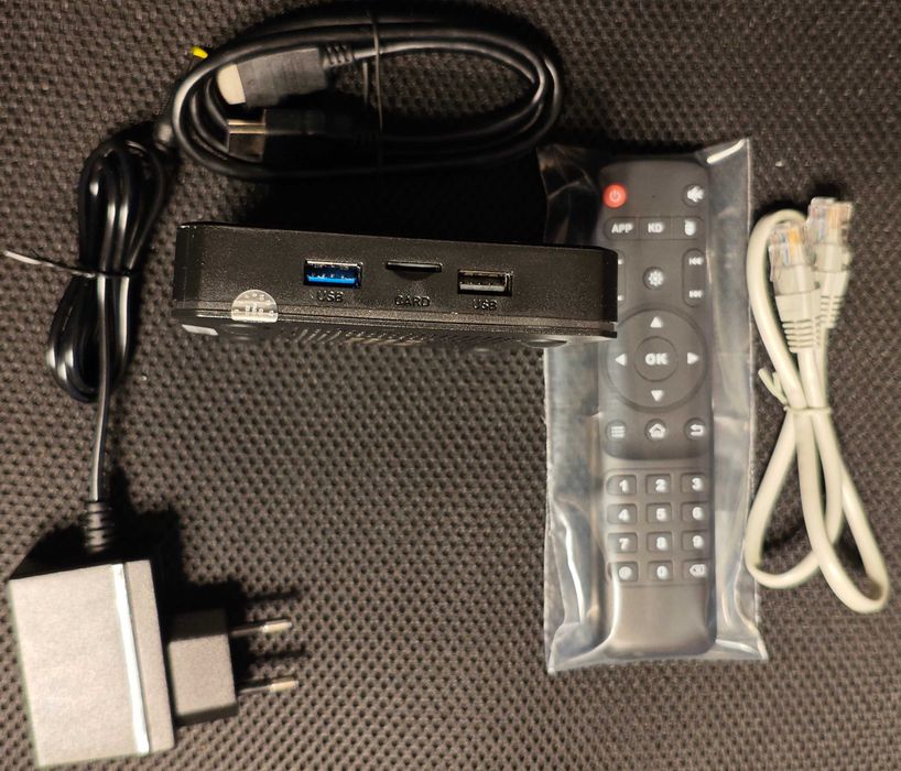 Продавам Android TV Box x96 x4 4GB RAM/64GB eMMC/8K с IP ТЕЛЕВИЗИЯ