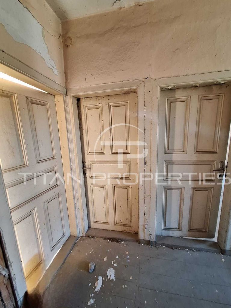 Продава се Къща в с. Павелско, Област Смолян - 198 кв.м за 127 €/кв.м - Снимка #2