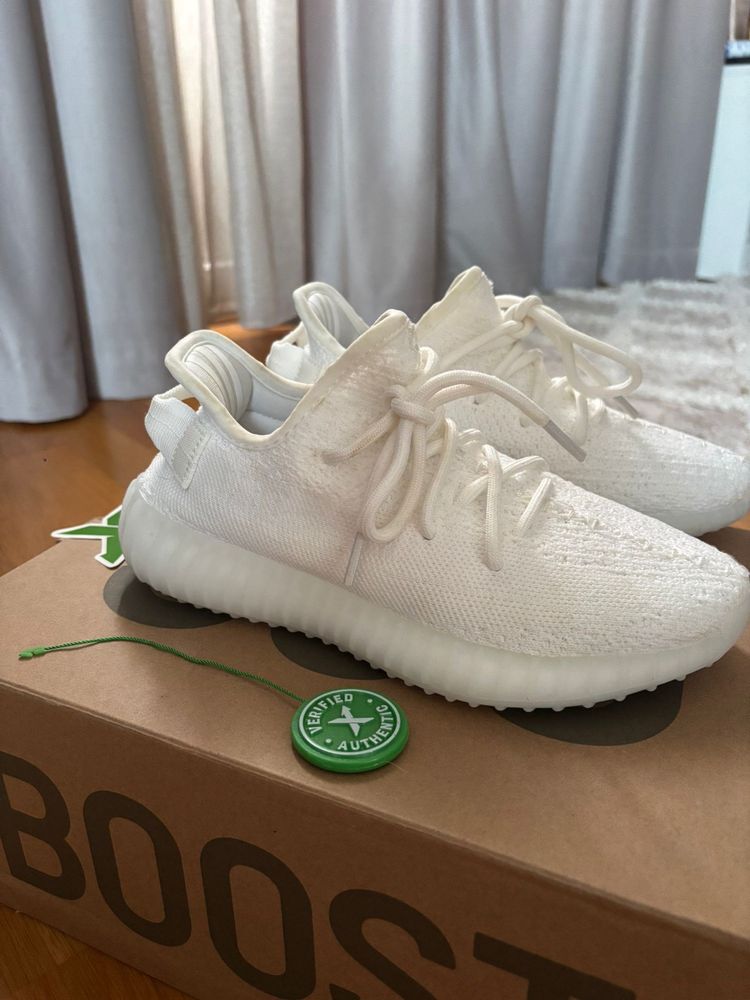 Adisasi - yezzy uri noi