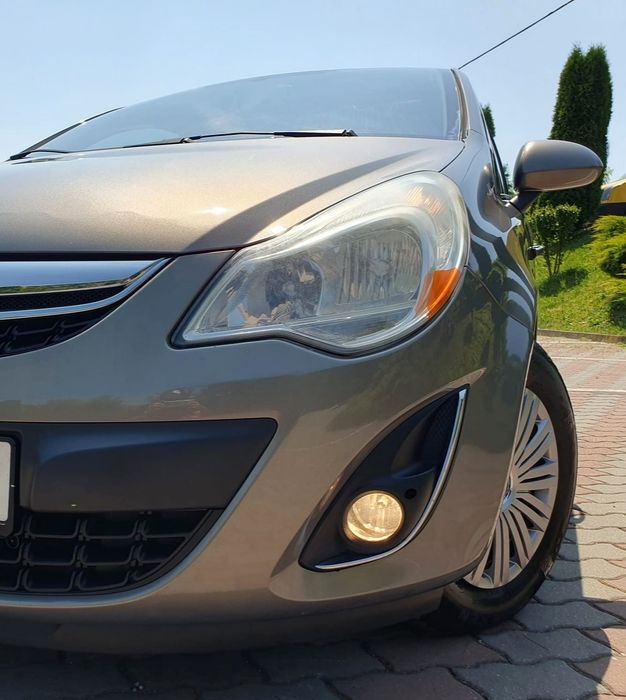 *Opel corsa*2012*1.4benzina*87cai*euro5*germania*