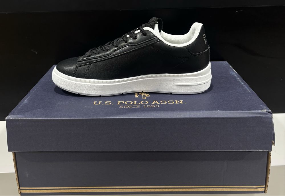 Adidasi U.S Polo assn noi in cutie