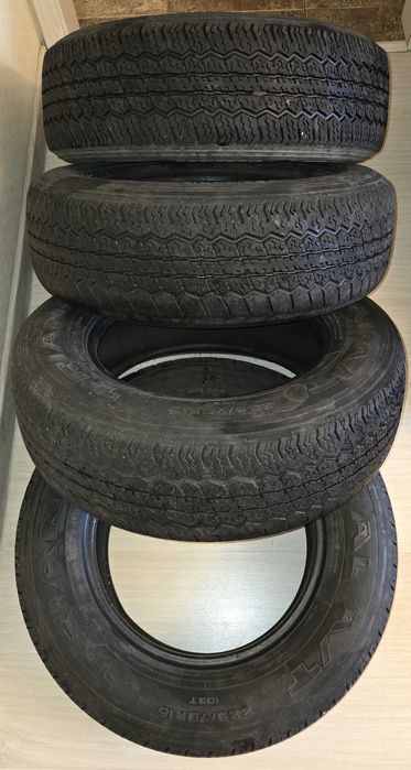 Продам б/у летние шины 225/70 16
