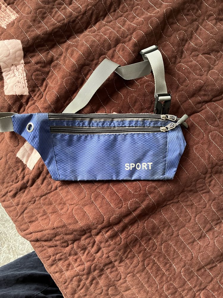 продам барсетку.