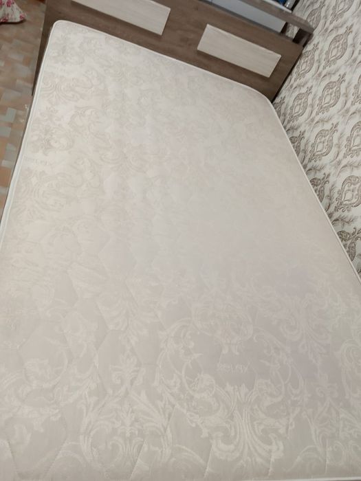 Срочно продам полуторка кровать