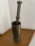 Mojar cu pistil bronz