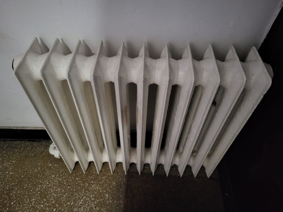 Calorifere fonta cu 11 si 10 elementi