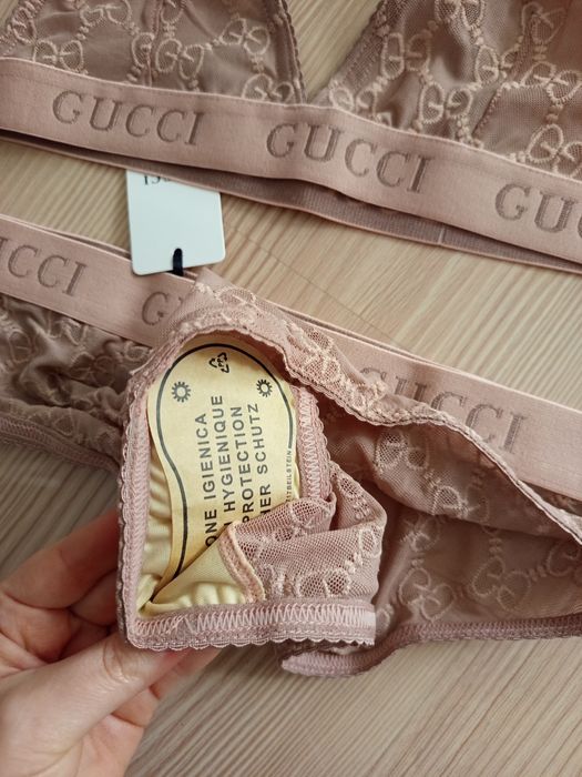 Set chilot cu sutien Gucci