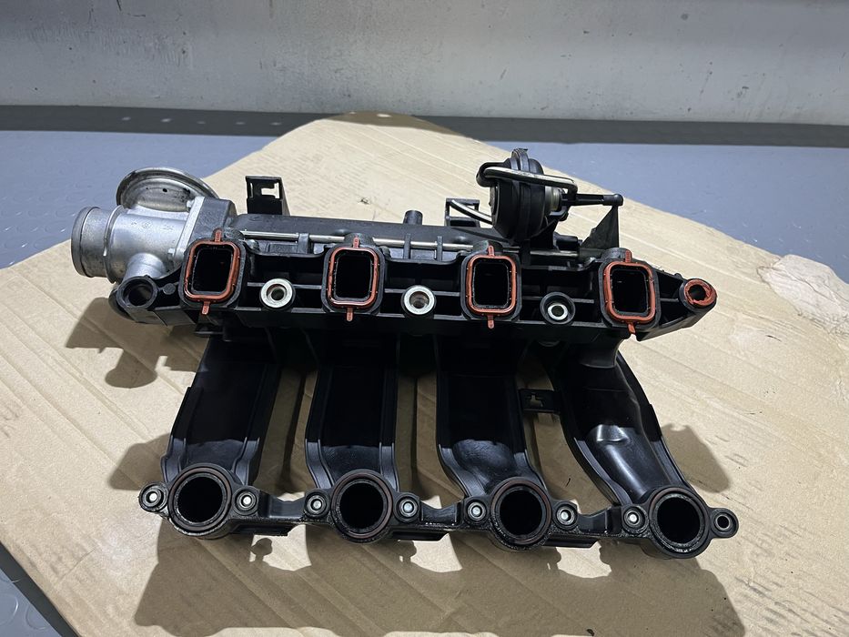 Всмукателен колектор за BMW E46 320D (150 коня)