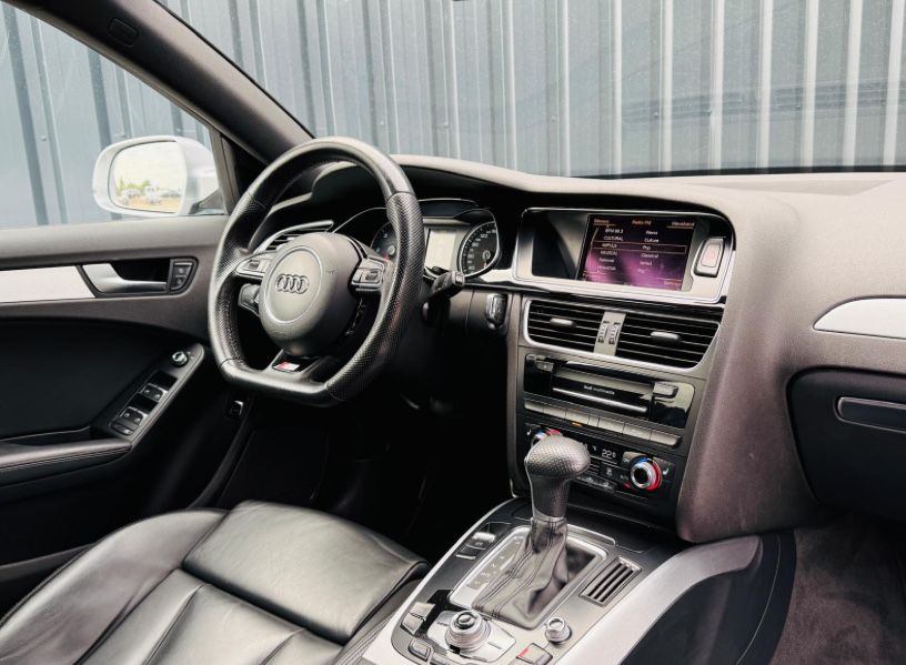 Audi A4 2015 – S-Line Plus, 2.0 TDI, AUTOMAT, 190 CP