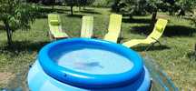 Vând piscina 1000 L
