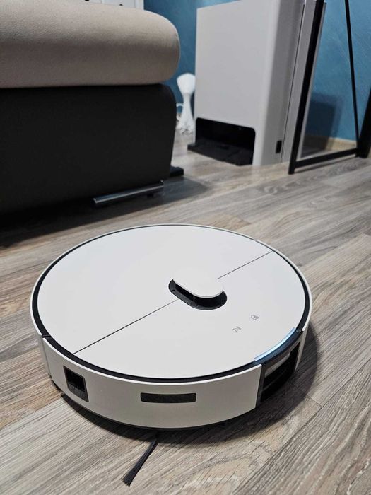 Aspirator robot Samsung Bespoke Jetbot AI, încă în garanție