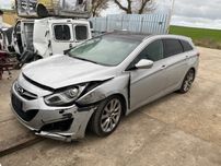 Продавам Хюндай И 40 1.7 ЦРДИ 136 к.с. автоматик, Hyndai I40 CRDI auto