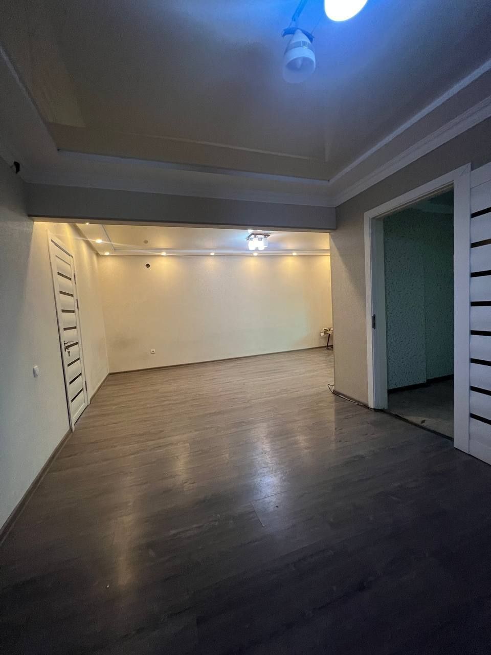 Продается квартира 3/4/5 кирпич, ул Шота Руставели,Океан,парк Бабура