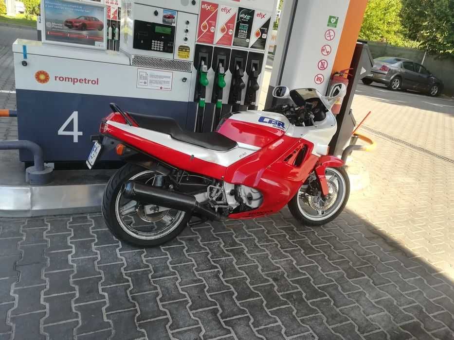 Honda CBR 600F 85 cai