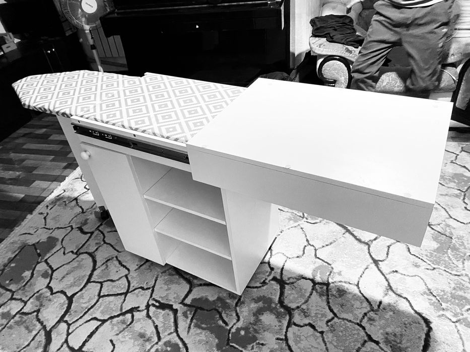 Стол для швей 3 в одном.