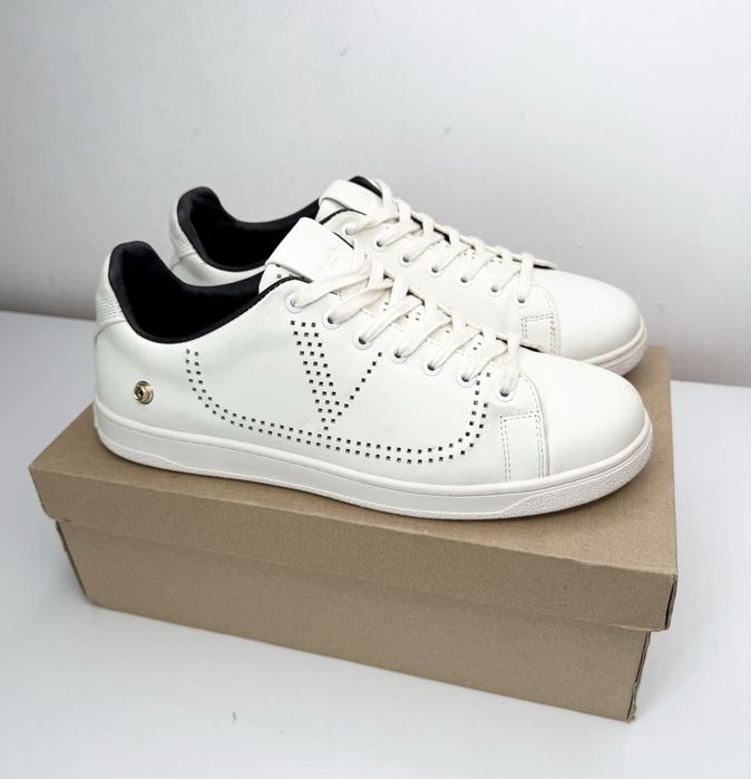 Valentino Garavani Sneaker ( 43) Оригинални Сникърси