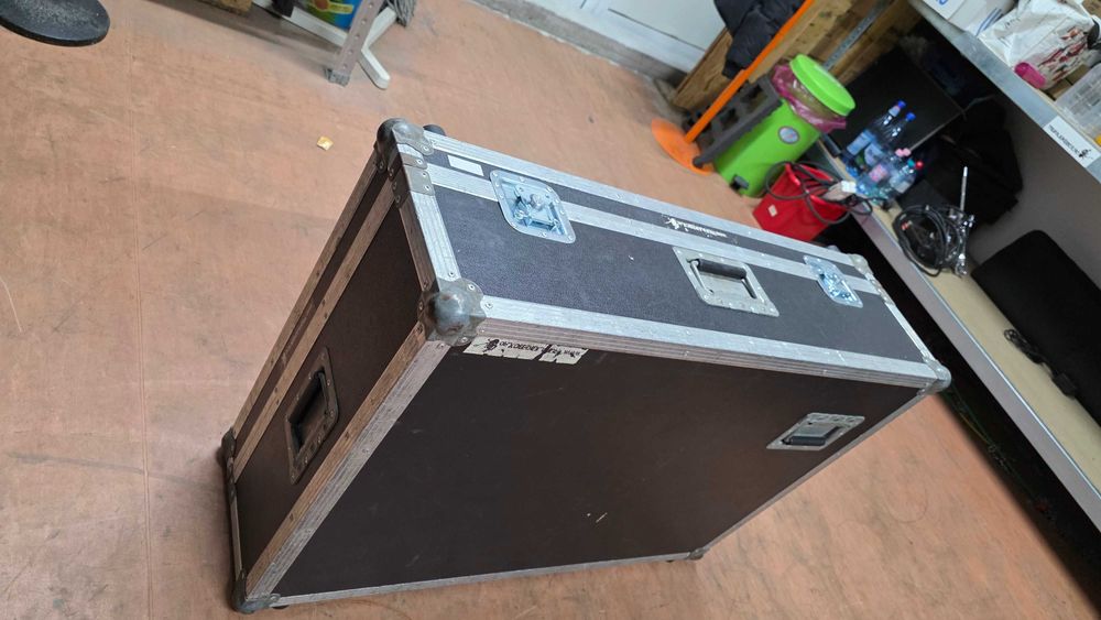 Mixer Digital Behringer X32, incl Flightcase