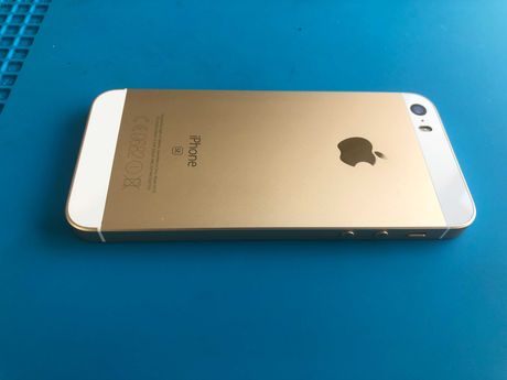 Carcasa originala iPhone SE Gold