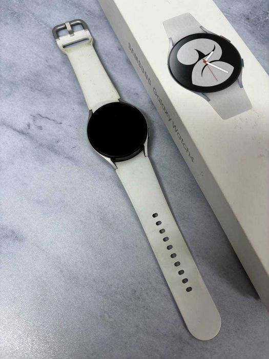 Samsung Galaxy Watch 4 40mm ( Павлодар) лот 760001