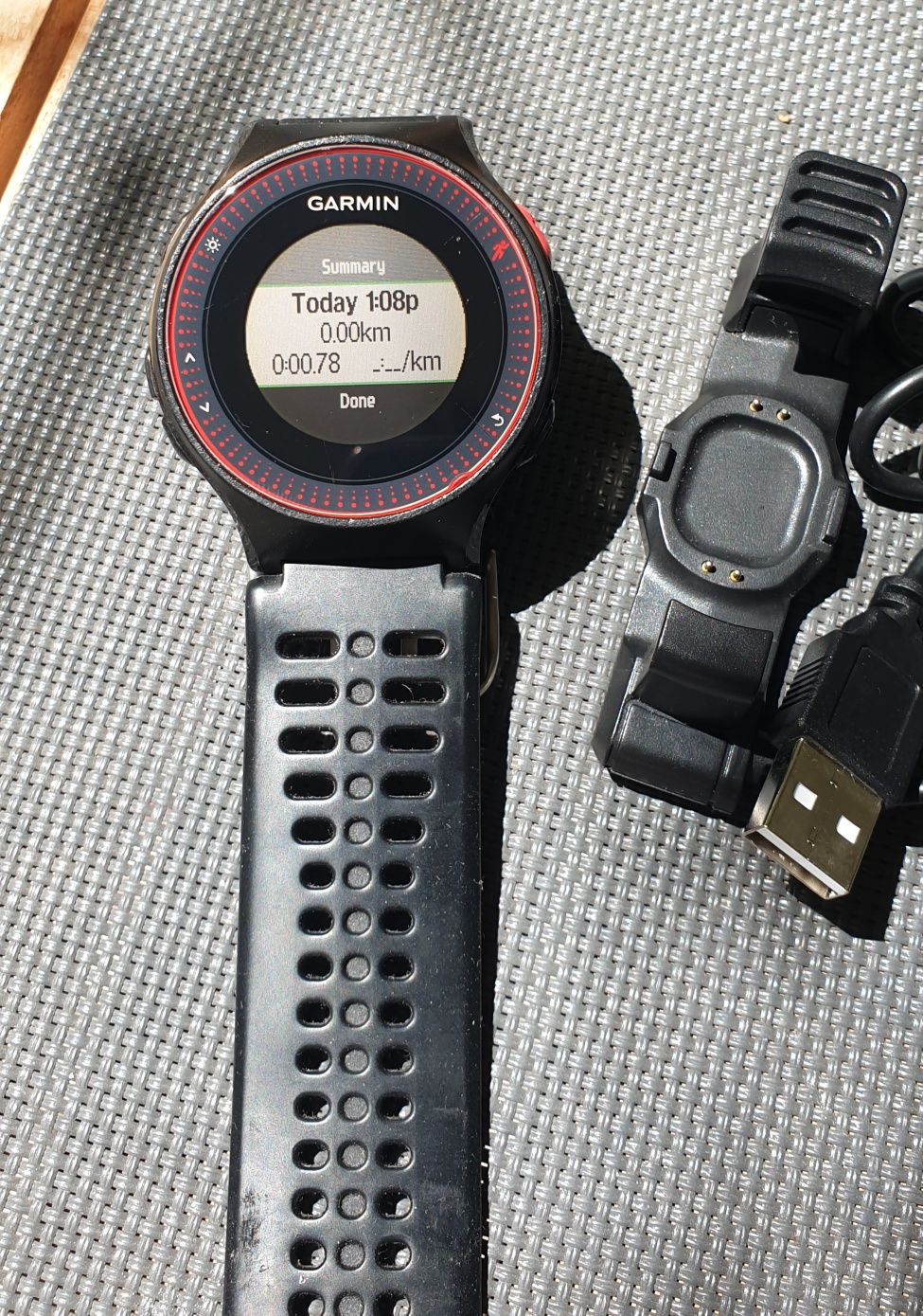 Ceas Garmin forerunner 225