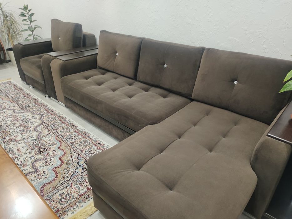 Продам диван с кресло-кровать