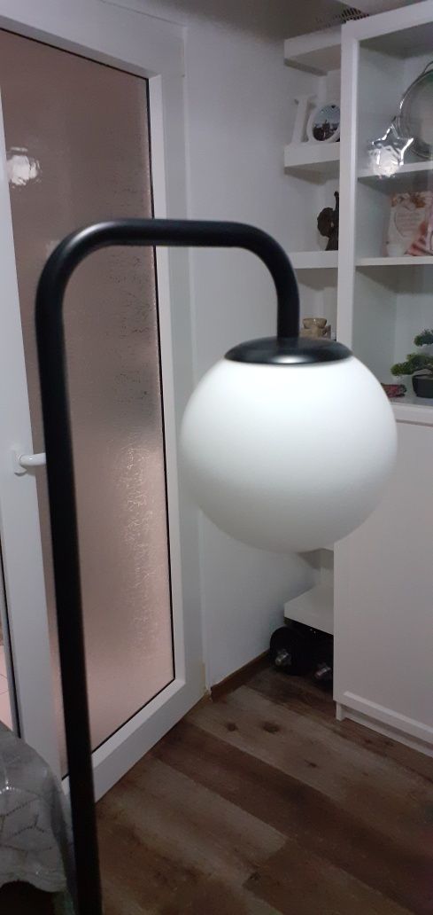 Lampadar minimalist lampa podea