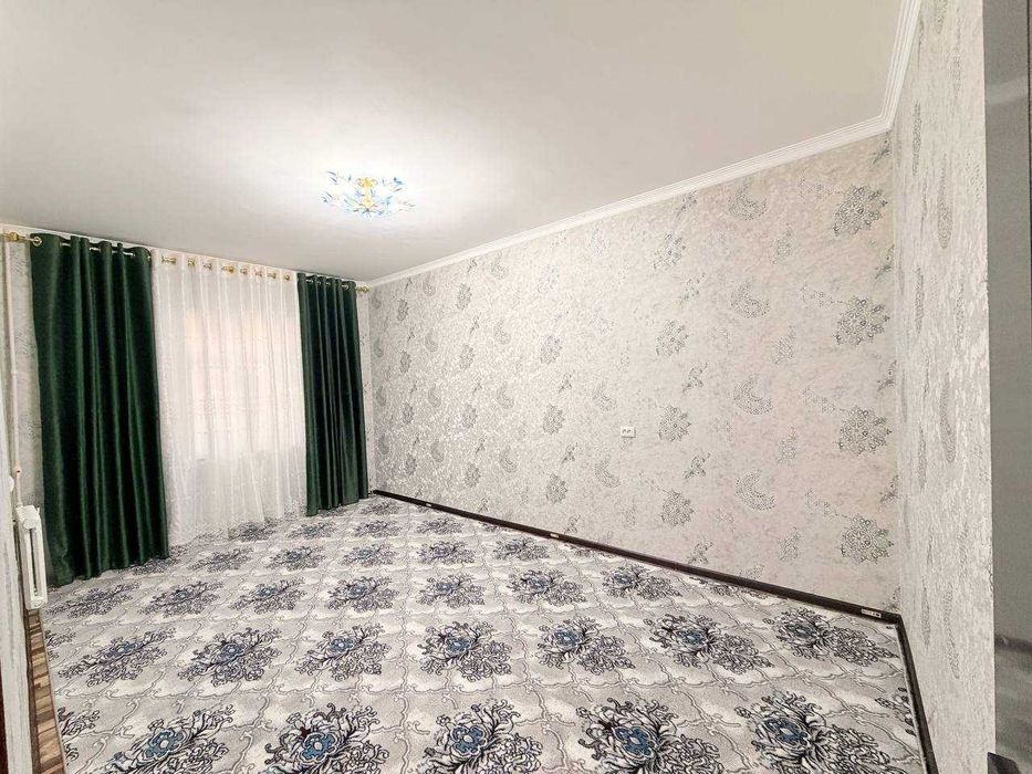 Продаётся 4х комн квартира на 4 этаже Ор-р Динамо Базарчик