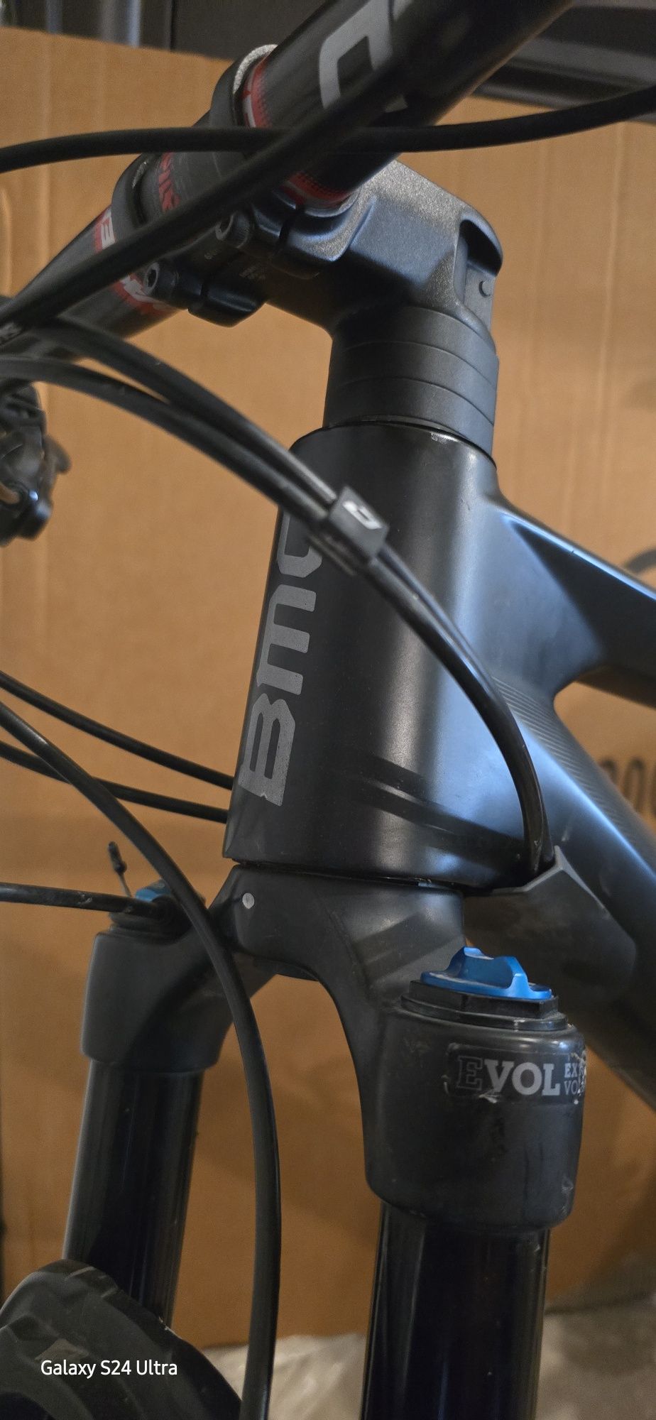 Карбонов велосипед МТБ Bmc fourstroke 01 M размер 29 капли 1540 грама