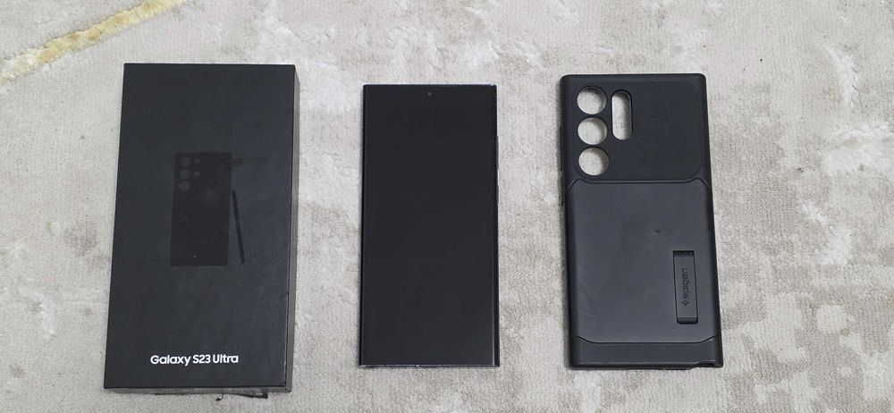 Samsung S23 Ultra 512GB Negru + husă Spigen + 2 folii protecție