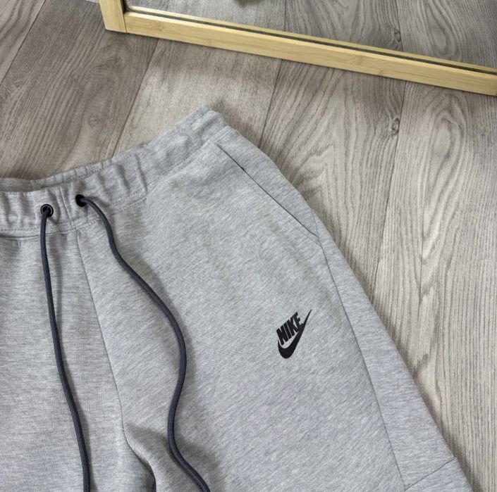 Оригинален Мъжки екип Nike tech fleece Grey