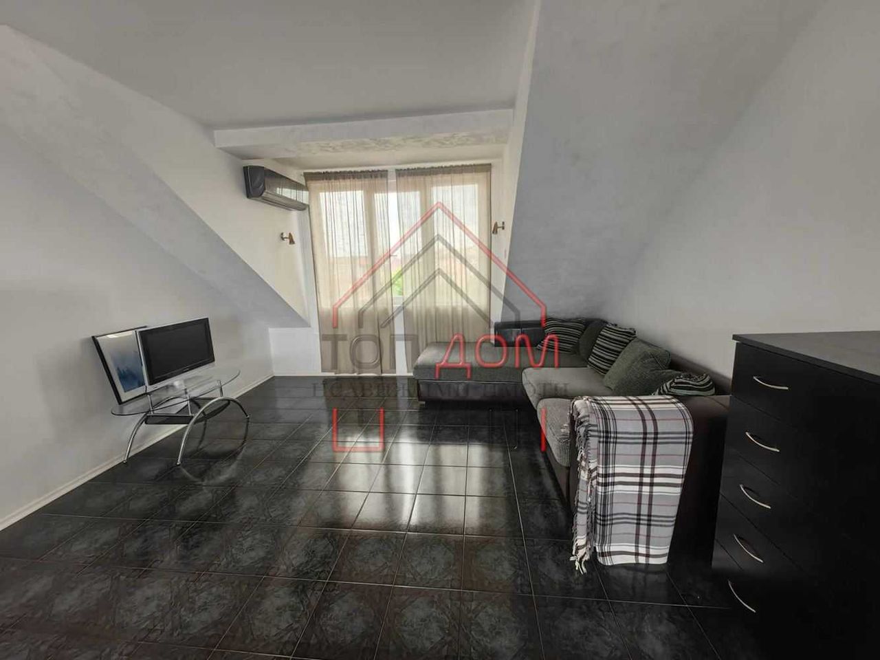 Дава се под наем Двустаен апартамент в Варна, Център - 44 кв.м за 433.5 € - Снимка #9