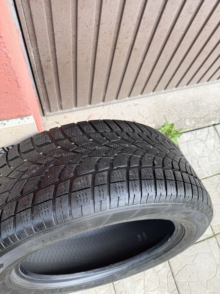 4бр. зимни гуми Dunlop с размер 265/50/R19