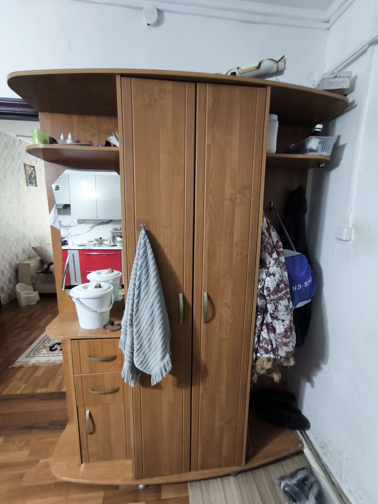 Продается Прихожка