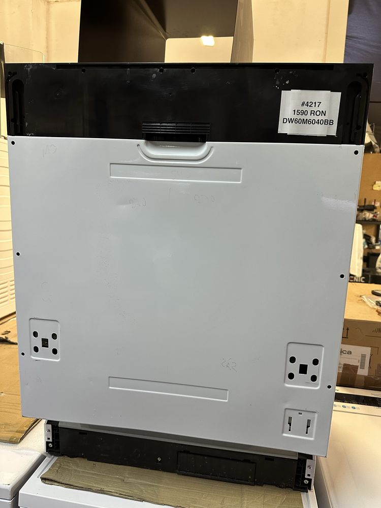 !! Promotie 1300 Ron!! - Mașină de spălat vase Samsung Dw60r7050bb