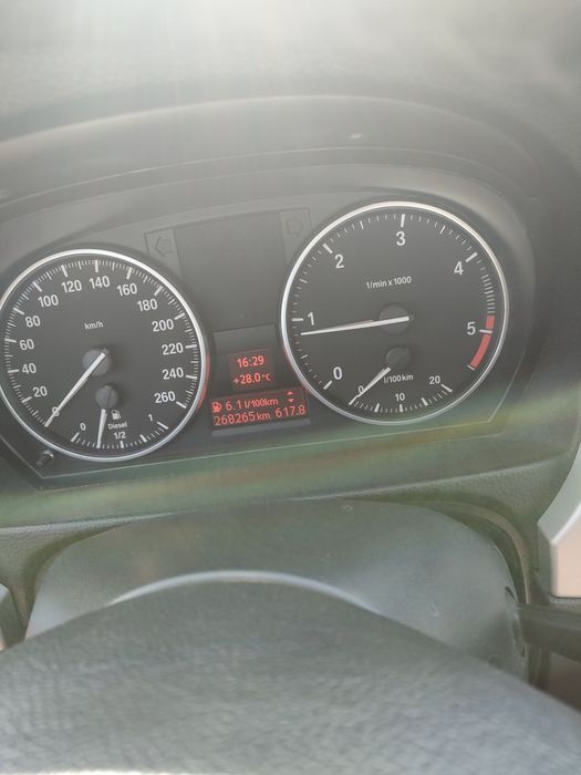 BMW E91 320 d 177cp