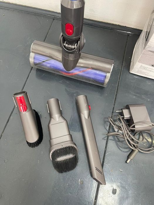 Aspirator vertical Dyson V7 Motorhead Origin, 350 W, 21.6V, -A-