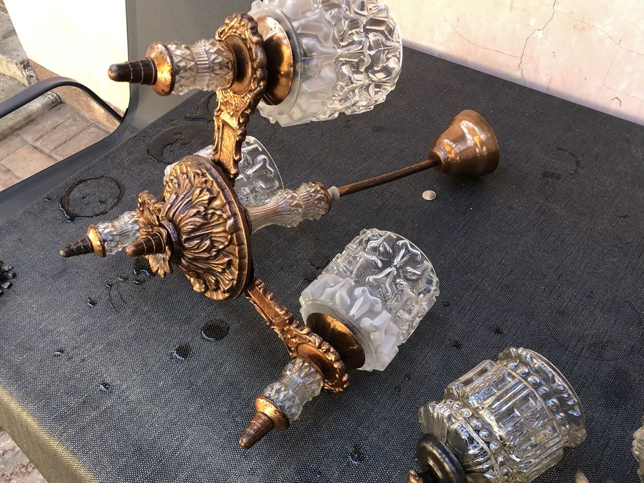 Candelabre lemn de vanzare