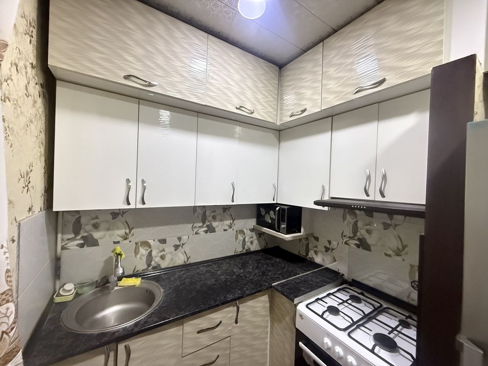 Сергели 9 Квартира 4х комнатная 1 этаж 80м2 1-я Линия у дороги