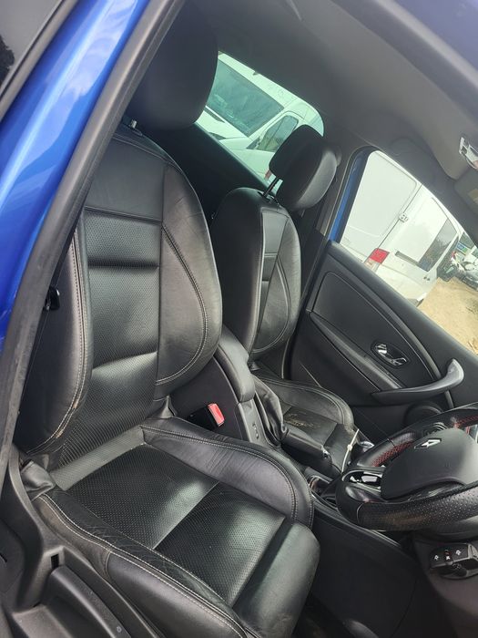 Piese renault megan 3 facelift an 2015 motor 1.6 dci 80.000 km