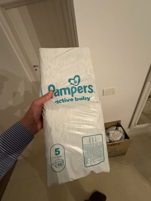 Pampers nr 5 pachet sigilat