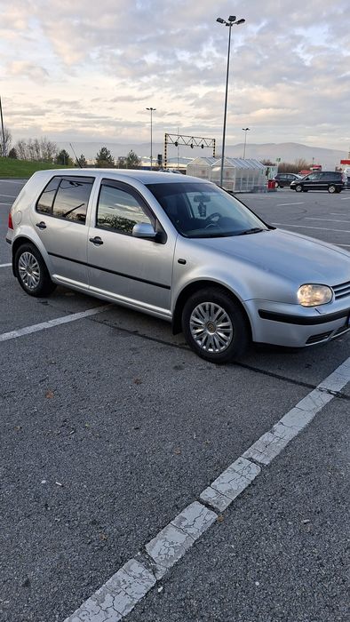 Vand Volkswagen Golf 4