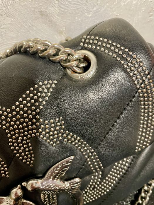 Оригинална и униклана чанта Pinko в черно