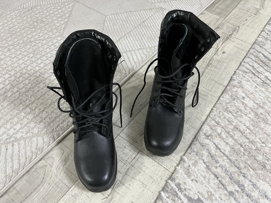 Продам берцы щимнме