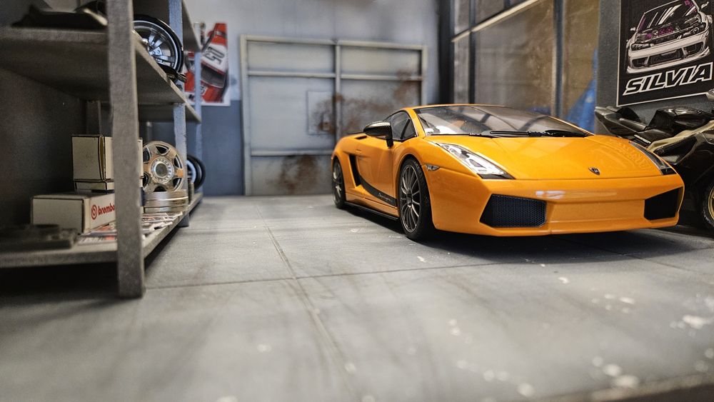 AUTOart Lamborghini Gallardo Superleggera 1:18