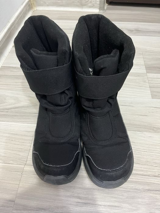 Cizme de iarna impermeabile calduroase unisex marime 37