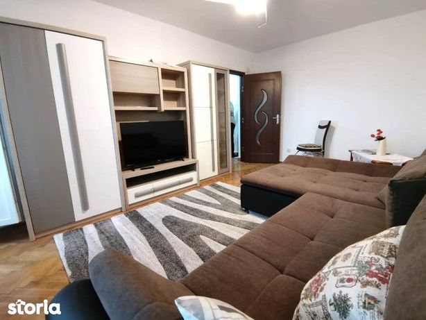 CC/690 DE închiriat apartament cu 3 camere în Tg Mureș - 7 Noiembrie