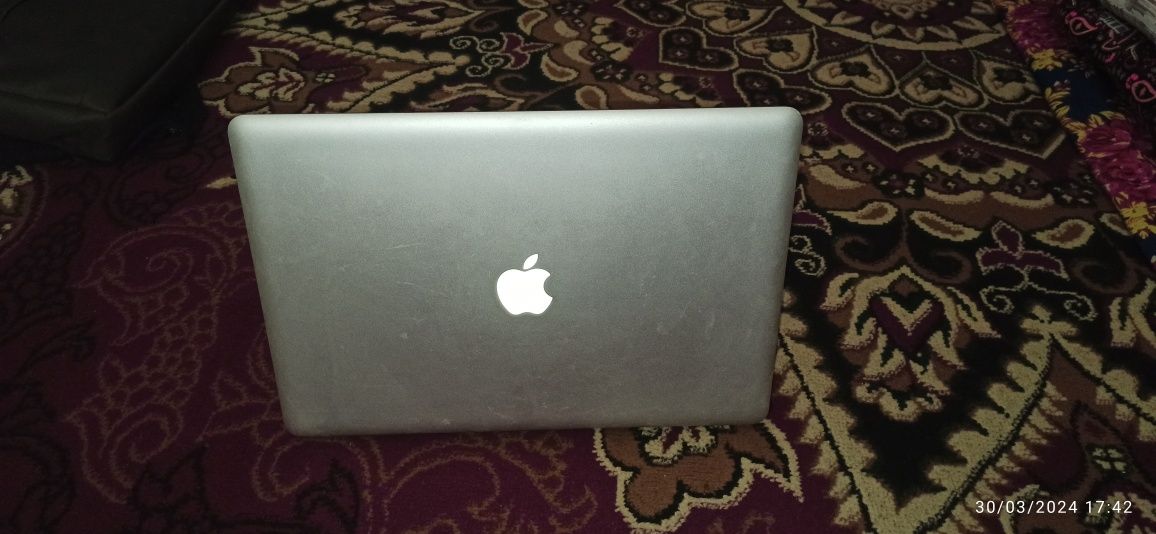 Mac book pro 2014 i7 pratsessor 500gb SSD 8gb operativka