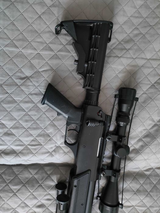 Pusca aer comprimat Airsoft