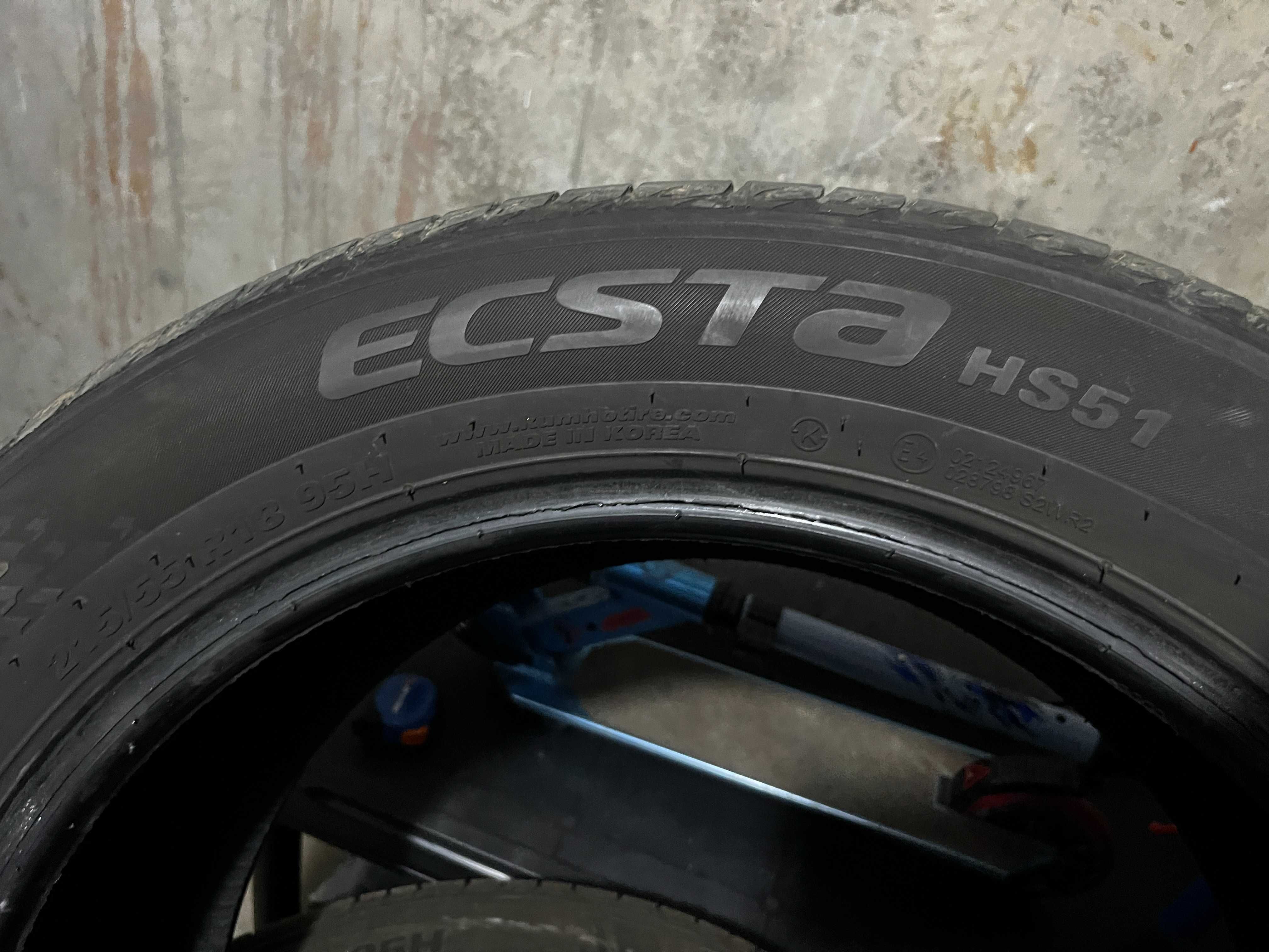 Anvelope vara Kumho 215/55/R18 Ecsta HS51 DOT 2024